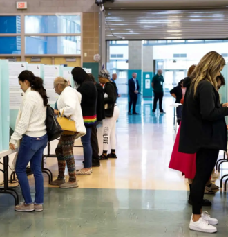 Voters at the polls casting their ballots in Clark County Nevada 